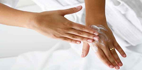 درمان طبیعی برای خشکی پوست