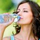 آیا نوشیدن آب کمک می‌کند پوستتان هیدراته شود؟